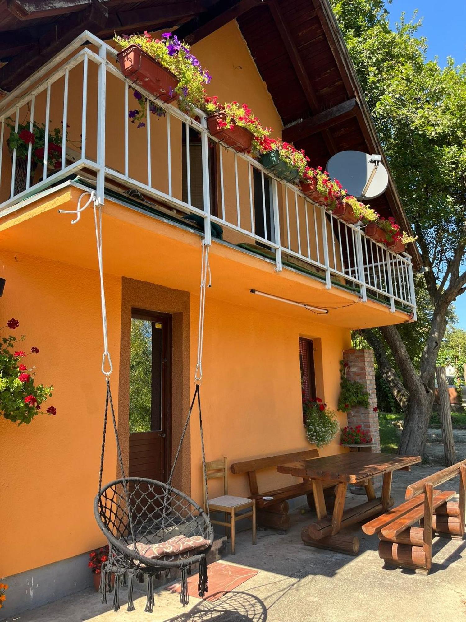 Bed And Breakfast Family Djukic Sipovo Esterno foto