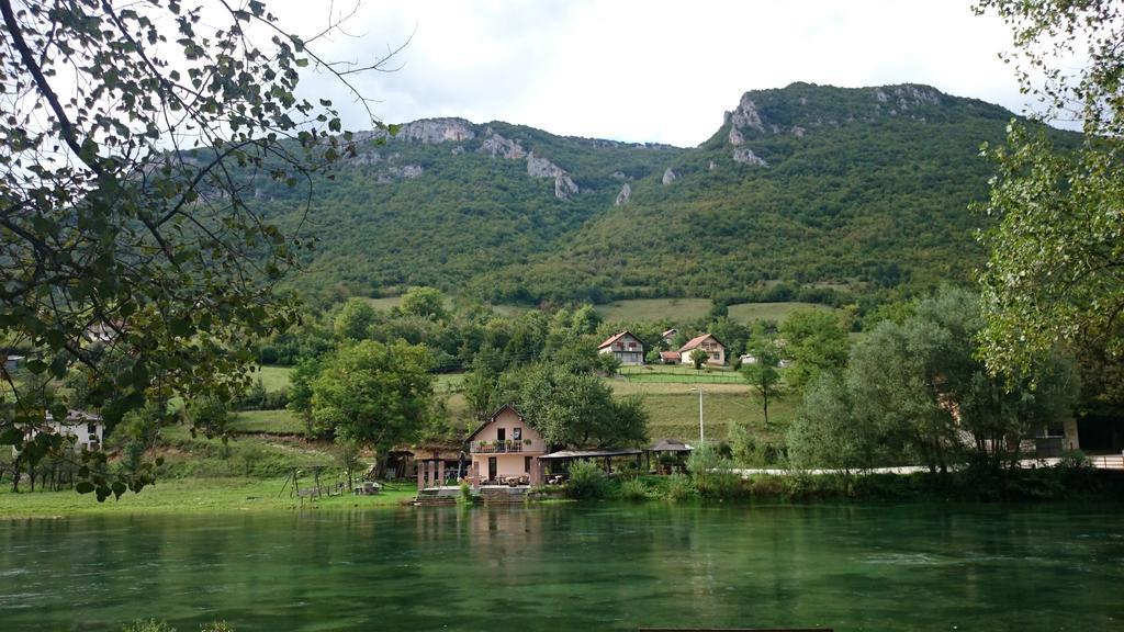 Bed And Breakfast Family Djukic Sipovo Esterno foto